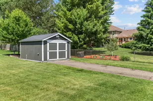 12520 88th Ave N, Maple Grove, MN 55369 - Photo 38