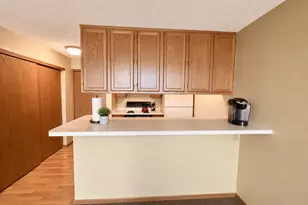 433 S 7th St, Minneapolis, MN 55415 - Photo 4