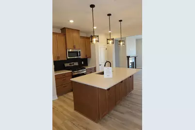 13789 Hollybrook Circle, Apple Valley, MN 55124 - Photo 2