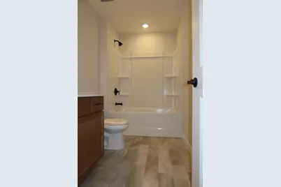 13789 Hollybrook Circle, Apple Valley, MN 55124 - Photo 20