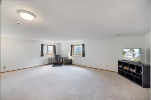 9408 Jennifer Ct, Chisago City, MN 55013 - Photo 46