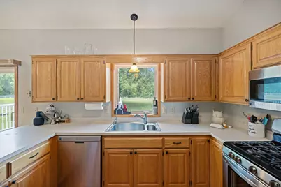 9408 Jennifer Court, Chisago City, MN 55013 - Photo 14