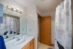 9408 Jennifer Ct, Chisago City, MN 55013 - Photo 42