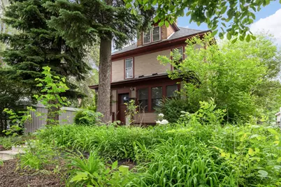 2445 Lyndale Avenue S, Minneapolis, MN 55405 - Photo 2