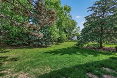 313 Elan Court, Woodbury, MN 55125 - Photo 28