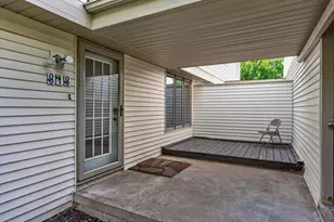 313 Elan Ct, Woodbury, MN 55125 - Photo 6