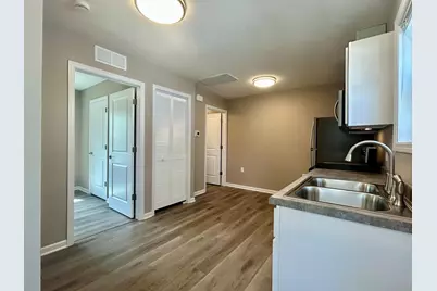 9030 Park Avenue S, Bloomington, MN 55420 - Photo 20