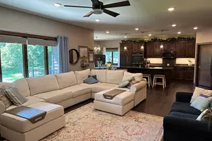 2318 Red Bird Ln, Fairmont, MN 56031 - Photo 6