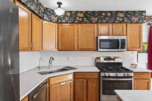 601 1st Ave NW, Osseo, MN 55369 - Photo 8