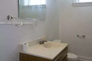 301 W 22nd St, Minneapolis, MN 55404 - Photo 22
