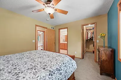 8740 Hillview Drive E, Saint Bonifacius, MN 55375 - Photo 14
