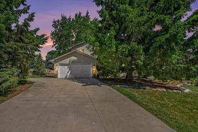 8740 Hillview Drive E, Saint Bonifacius, MN 55375 - Photo 1