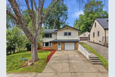 1201 44th Avenue NE, Columbia Heights, MN 55421 - Photo 4
