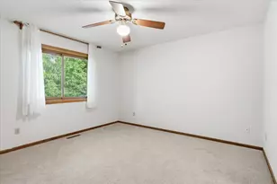 8420 Timberwood Ct, Woodbury, MN 55125 - Photo 22