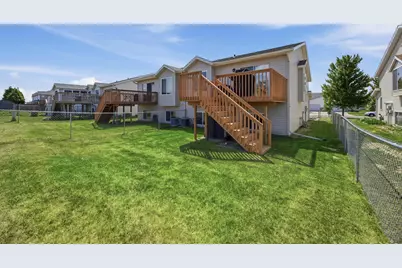 4251 39th Avenue S, Fargo, ND 58104 - Photo 24