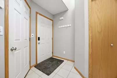 4251 39th Avenue S, Fargo, ND 58104 - Photo 4