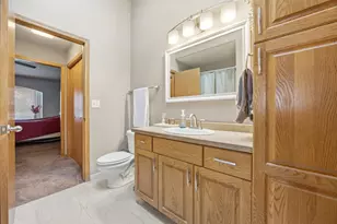 4251 39th Ave S, Fargo, ND 58104 - Photo 14