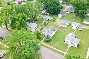 1319 Chandler Ave N, Glencoe, MN 55336 - Photo 28