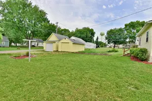 1319 Chandler Ave N, Glencoe, MN 55336 - Photo 24