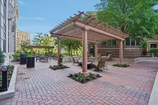 500 E Grant St, Minneapolis, MN 55404 - Photo 48