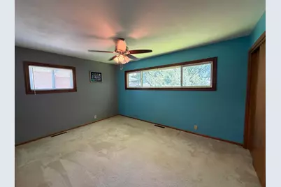 425 W Dodge Street, Luverne, MN 56156 - Photo 8