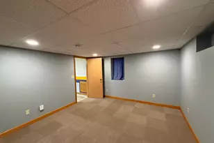 425 W Dodge St, Luverne, MN 56156 - Photo 26