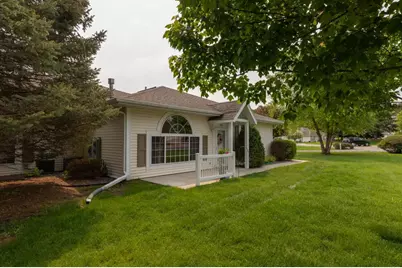 1920 Waterford Place SW, Rochester, MN 55902 - Photo 4