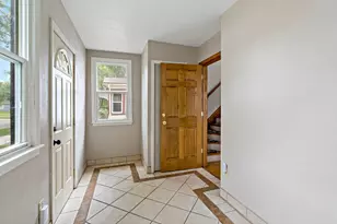 996 Charles Ave, Saint Paul, MN 55104 - Photo 2