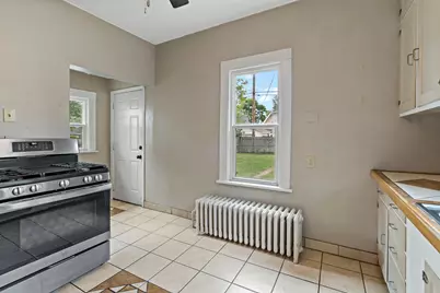 996 Charles Avenue, Saint Paul, MN 55104 - Photo 10