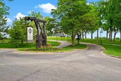 5801 Interlachen Boulevard, Edina, MN 55436 - Photo 2
