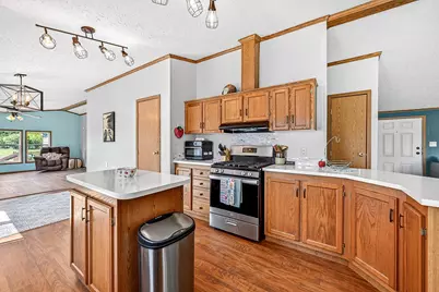 5404 S Midbon Road, Superior, WI 54880 - Photo 6