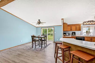 5404 S Midbon Road, Superior, WI 54880 - Photo 10