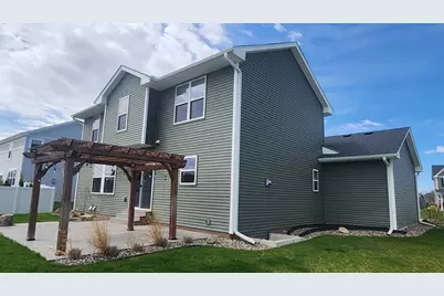 14322 Berkshire Lane N, Dayton, MN 55327 - Photo 4