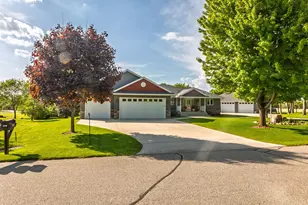 2111 Robins Nest S E, Alexandria, MN 56308 - Photo 78