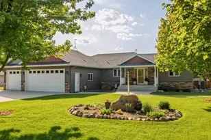 2111 Robins Nest S E, Alexandria, MN 56308 - Photo 1