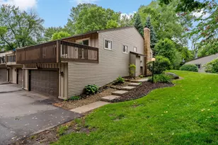 241 River Woods Ln, Burnsville, MN 55337 - Photo 2