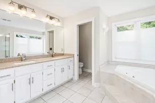 10051 Gristmill Ridge, Eden Prairie, MN 55347 - Photo 12