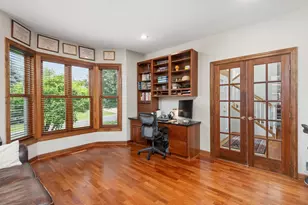 10051 Gristmill Ridge, Eden Prairie, MN 55347 - Photo 10