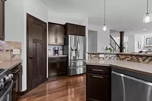 21340 Hytrail Cir, Lakeville, MN 55044 - Photo 12