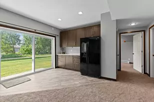 21340 Hytrail Cir, Lakeville, MN 55044 - Photo 26