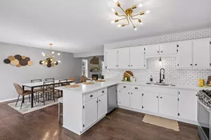 8906 Woodhall Crossing N, Brooklyn Park, MN 55443 - Photo 12