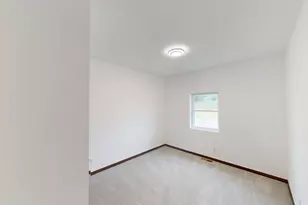 1222 Leo Dr, Holmen, WI 54636 - Photo 28