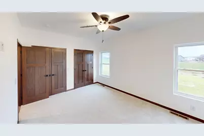 1222 Leo Drive, Holmen, WI 54636 - Photo 6