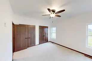 1222 Leo Dr, Holmen, WI 54636 - Photo 6