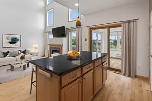 5153 Yuma Ln N, Plymouth, MN 55446 - Photo 6