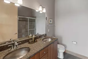 240 Spring St, Saint Paul, MN 55102 - Photo 18