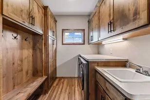 752 Somerwood Ln, Waconia, MN 55387 - Photo 6