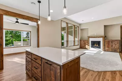 752 Somerwood Lane, Waconia, MN 55387 - Photo 8