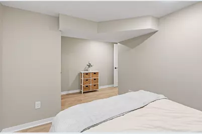 8140 Xerxes Avenue S, Bloomington, MN 55431 - Photo 16