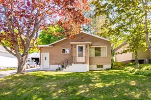512 Rose St, Duluth, MN 55803 - Photo 2